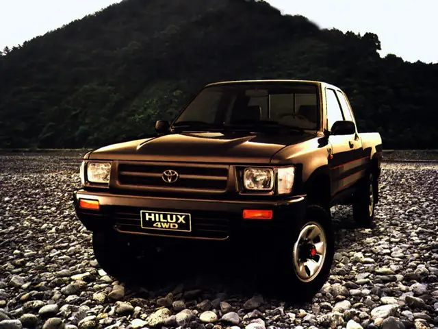 Toyota Hilux (LN105,  LN108, LN85, LN90, RN106, RN110, YN110, YN85, YN90) 5 поколение, рестайлинг, пикап (03.1991 - 08.1997)